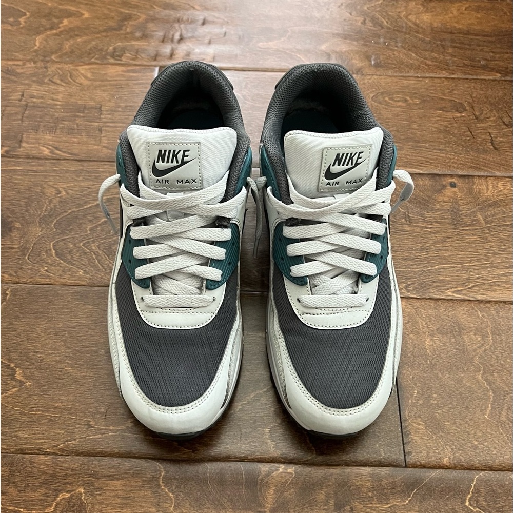 NIKE AIR MAX 90